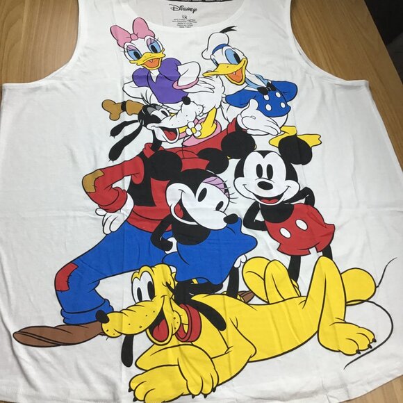 DISNEY MICKEY & FRIENDS Junior Plus Size Sleeveless Top Size 1X, 2X, 3X - Picture 4 of 5